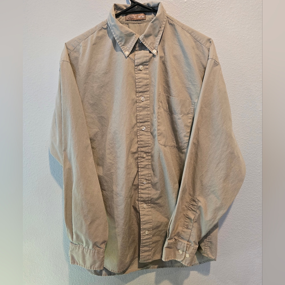Haggar Button Down Long Sleeve The Ultimate shirt Medium